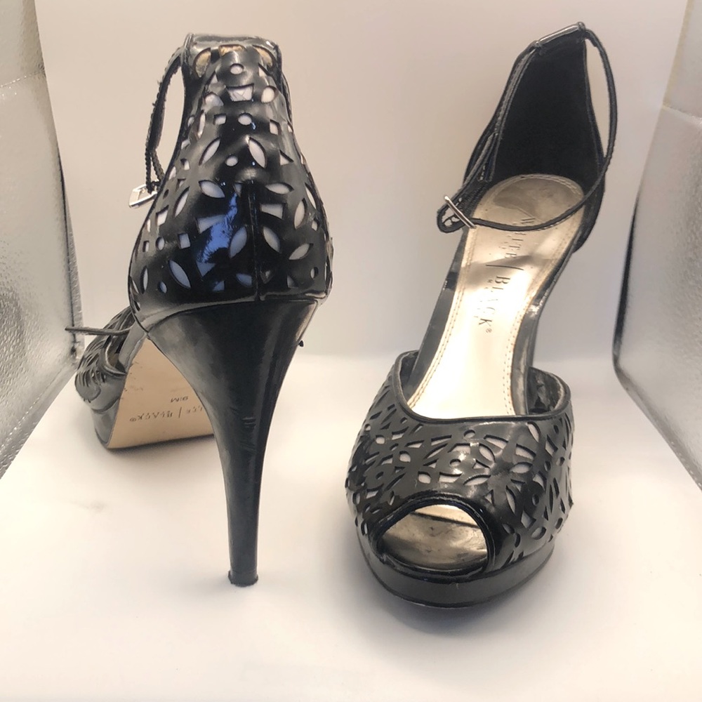 White/Black House market heel , Patten leather eyelit ankle strap !